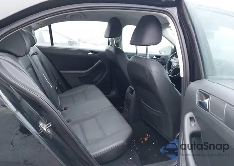 2011 Volkswagen Jetta 2.5L Se from USA, damaged, VIN 3VWDZ7AJ3BM364322